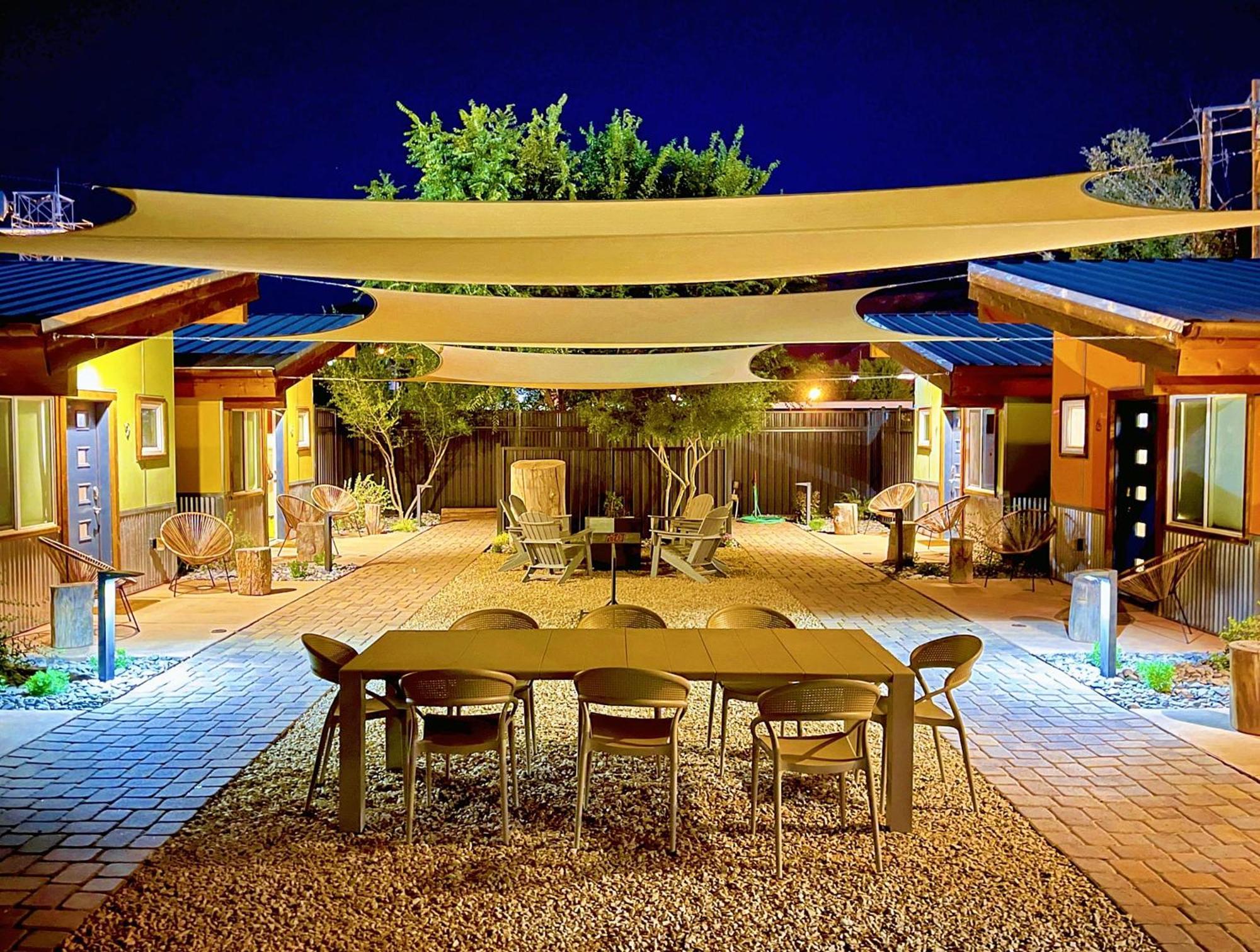 Downtown Kokopelli West 3 - Newly Remodeled Stylish Studio موآب المظهر الخارجي الصورة